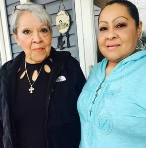 Meet your Posher, Lorena